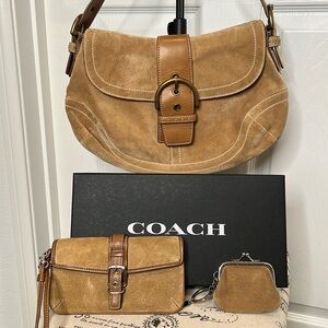 Vintage COACH Y2K Suede and Leather Handbag, wristlet and key fob bundle-Tan.